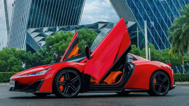 Salão do Automóvel: esportivos difíceis de encontrar e que valem o ingresso