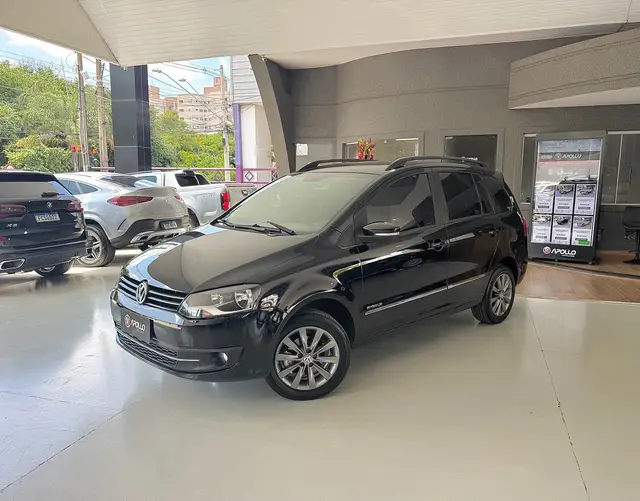 Carro Volkswagen SpaceFox 2011 Sportline 1.6 8V (Flex)