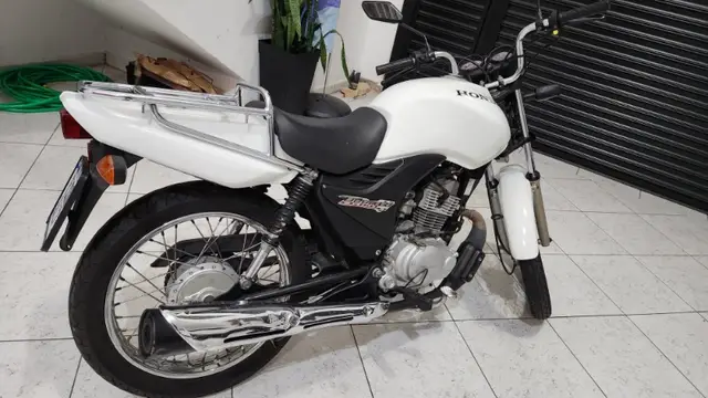 Moto Honda CG 125 2013 Fan ES