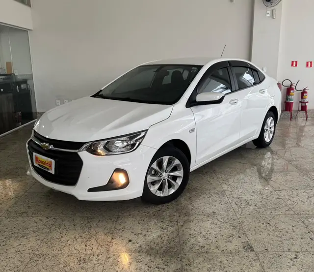 Carro Chevrolet Onix Plus 2022 1.0 LTZ Turbo (Flex)