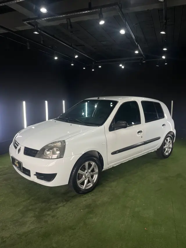 Carro Renault Clio 2010 Hatch. Campus 1.0 16V (flex) 4p