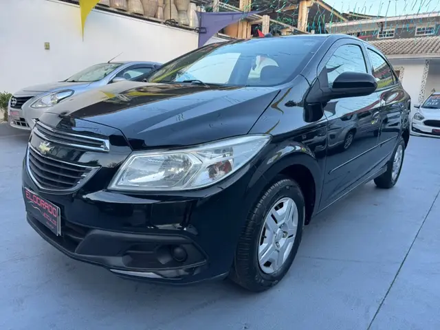 Carro Chevrolet Onix 2013 1.0 LT SPE/4