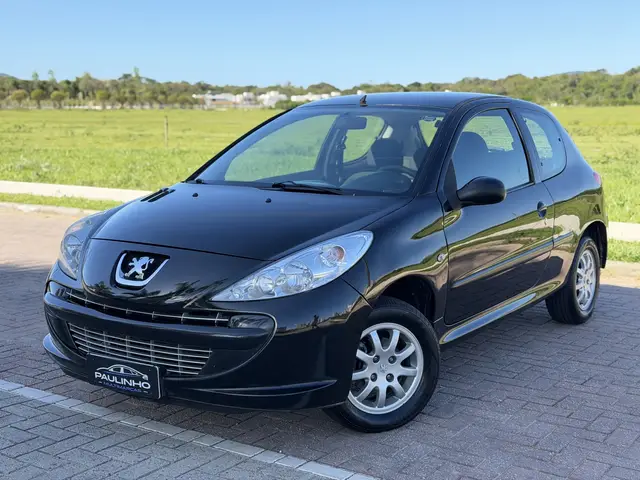 Carro Peugeot 207 2013 Hatch XR Sport 1.4 8V (flex)