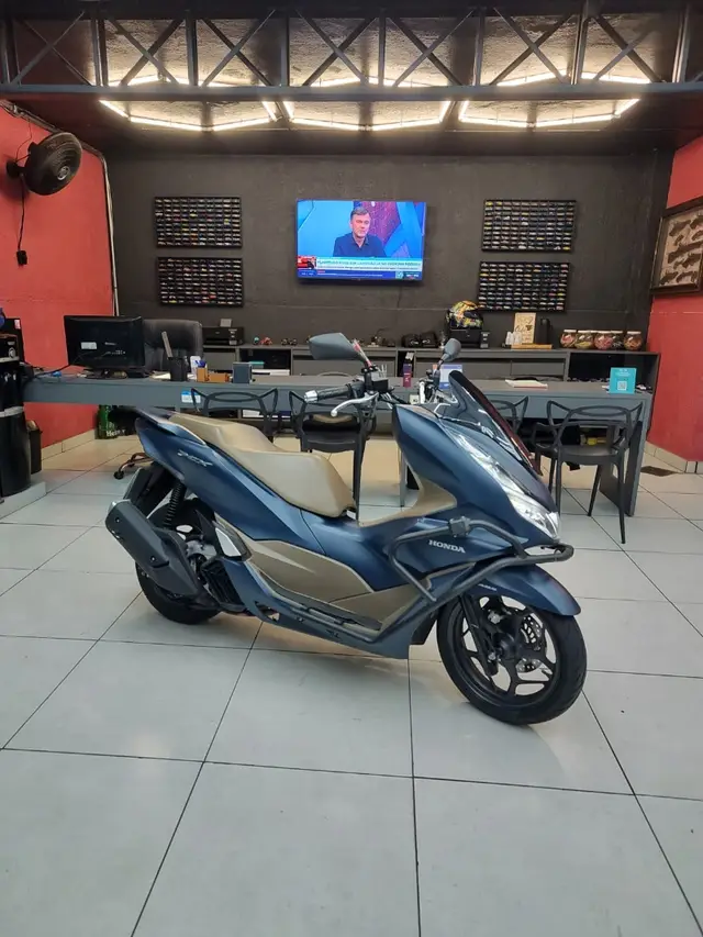Moto Honda PCX 160 2024 DLX ABS