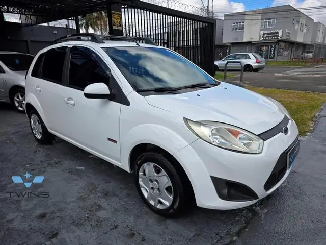 Carro Ford Fiesta Hatch 2012 1.6 (Flex)