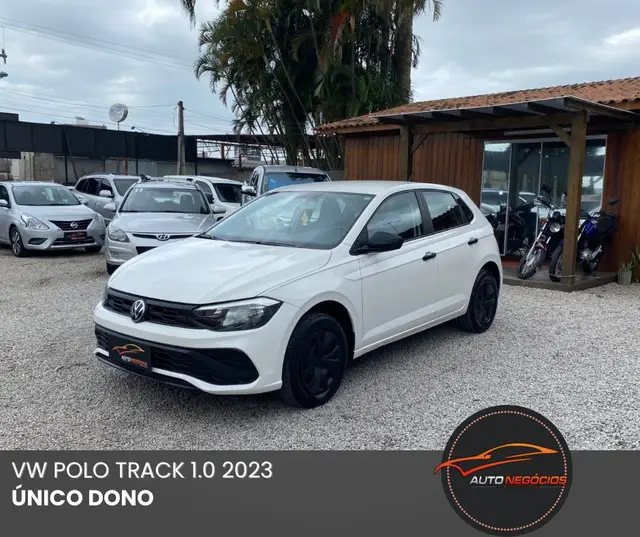 Carro Volkswagen Polo 2023 Track 1.0 Flex 12V 5p
