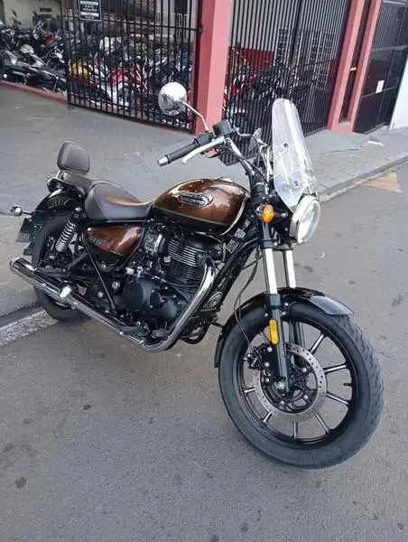 Moto Royal Enfield Meteor 350 2022 350 FIREBALL RED