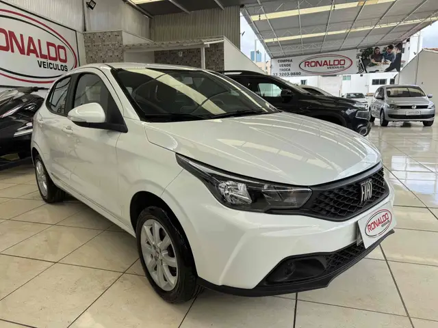 Carro Fiat Argo 2025 Drive 1.0