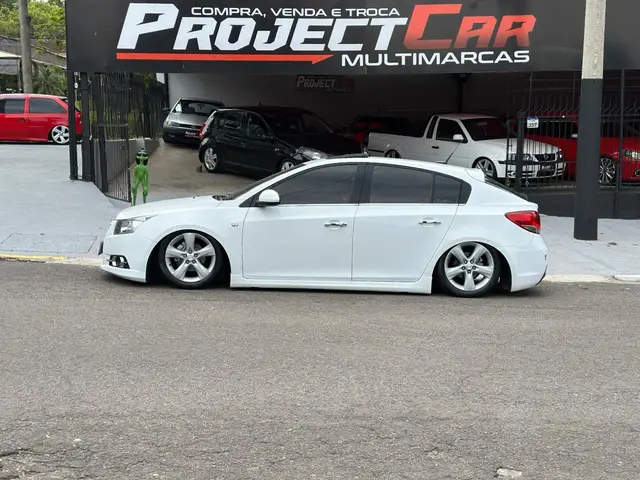 Carro Chevrolet Cruze Sport6 2012 LTZ 1.8 16V Ecotec (Flex)