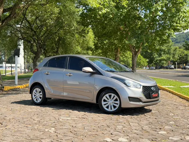 Carro Hyundai HB20 2019 1.6 Comfort Plus (Flex)