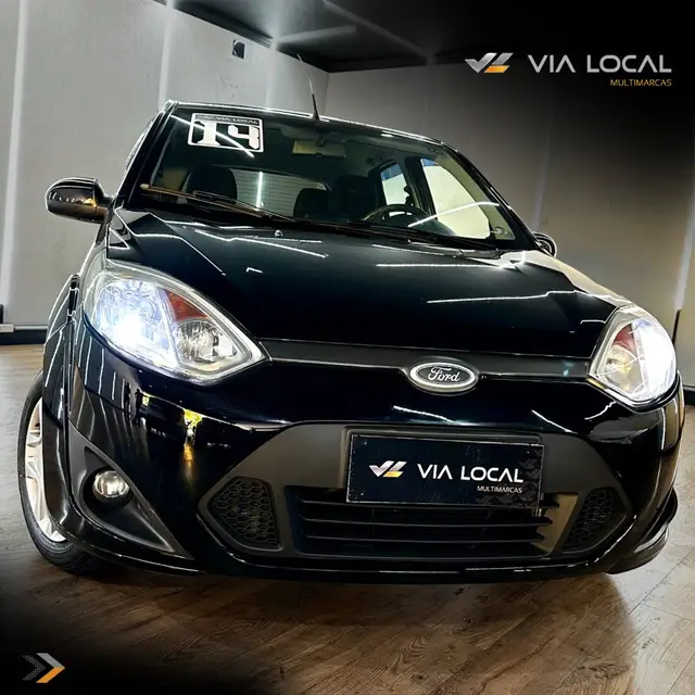 Carro Ford Fiesta Hatch 2014 1.6 (Flex)