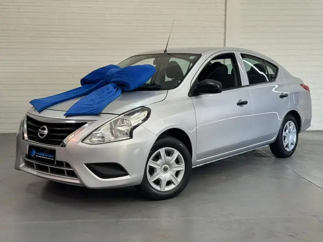 Carro Nissan Versa 2021 1.6 16V V-Drive (Flex)