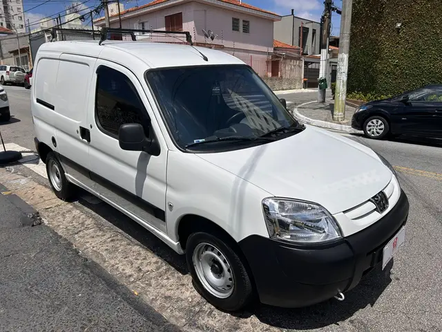 Carro Peugeot Partner 2020 Furgão 1.6