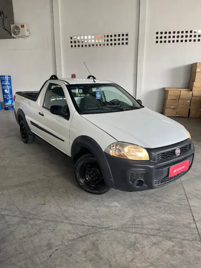 Carro Fiat Strada 2016 Working 1.4 (Flex)