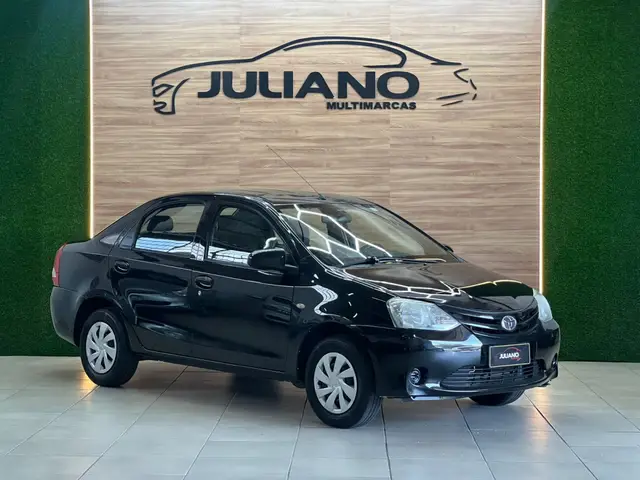 Carro Toyota Etios 2014 XS 1.5 (Flex)