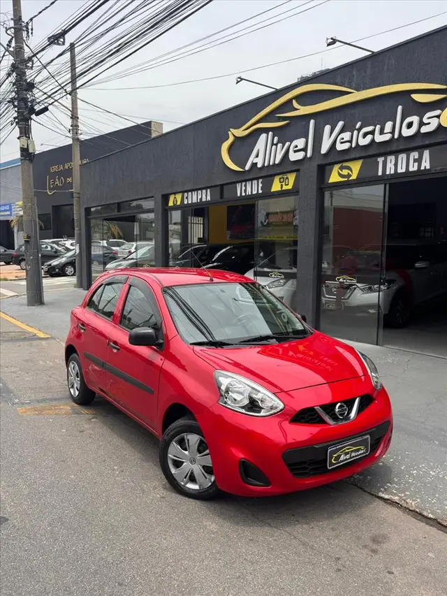 Carro Nissan March 2016 1.0 12V S (Flex)