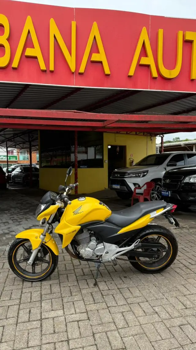 Moto Honda CB 300R 2013 (ABS)