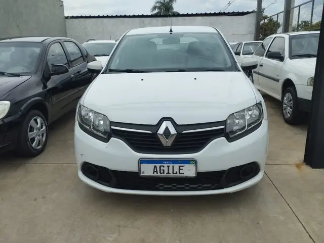 Carro Renault Sandero 2015 Expression 1.0 16V (Flex)