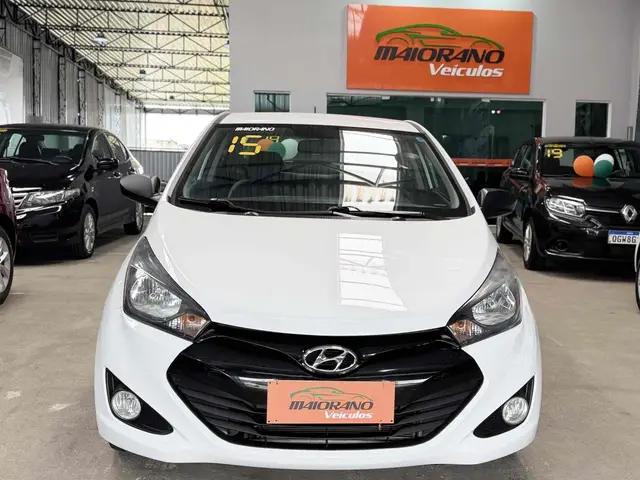 Carro Hyundai HB20S 2015 1.6 Copa do Mundo (Flex)