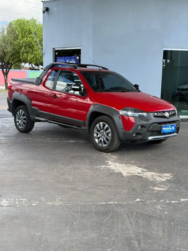 Carro Fiat Strada 2015 Adventure 1.8 16V (Flex) (Cabine Dupla)