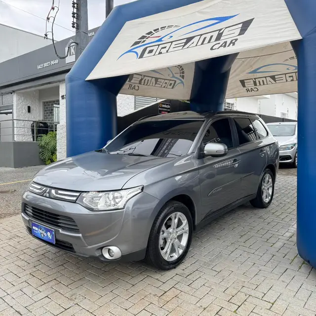 Carro Mitsubishi Outlander 2014 2.0 16V CVT