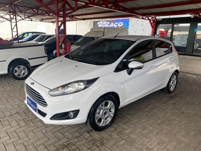 Carro Ford Fiesta Hatch 2016 1.6 (Flex)