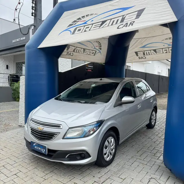 Carro Chevrolet Onix 2014 1.4 LT SPE/4