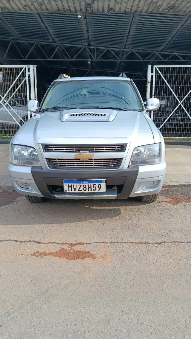 Carro Chevrolet S10 Cabine Dupla 2010 S10 Executive 4x4 2.8 Turbo Electronic (Cab Dupla)