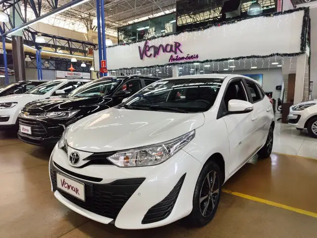 Carro Toyota Yaris 2021 1.3 XL Live CVT (Flex)
