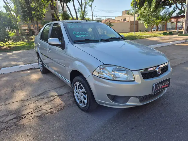 Carro Fiat Siena 2015 EL 1.0 8V (Flex)