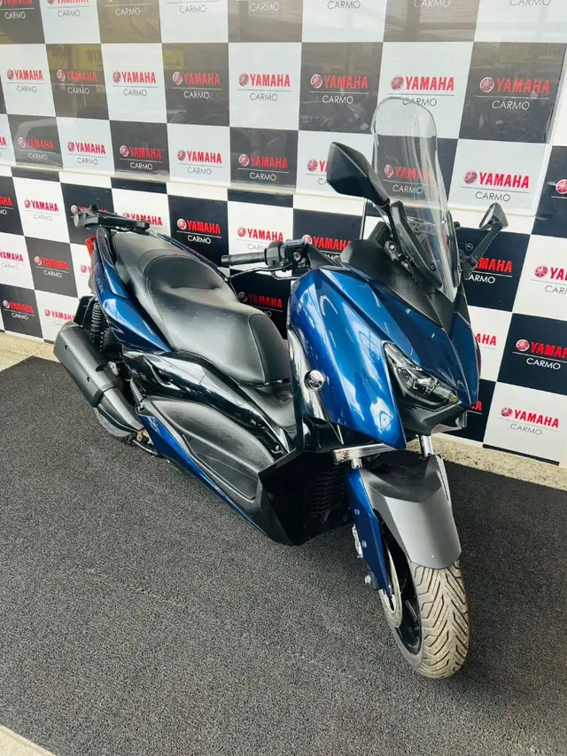 Moto Yamaha XMax 2021 250 (ABS)