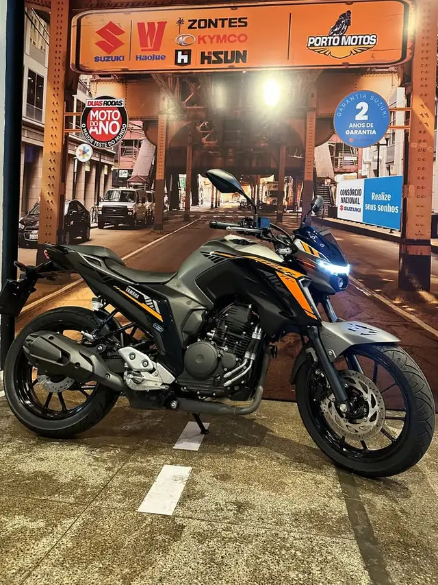 Moto Yamaha Fazer FZ25 2025 Connected