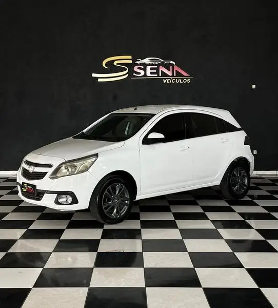 Carro Chevrolet Agile 2014 Effect 1.4 (Flex)