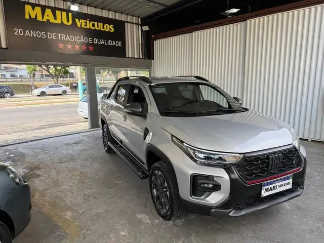 Carro Fiat Strada 2025 Ultra 1.0 Turbo