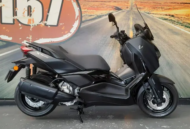 Moto Yamaha XMax 2025 250 Connected