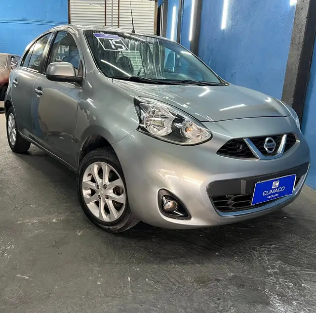 Carro Nissan March 2015 1.6 16V SV (Flex)
