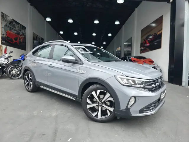 Carro Volkswagen Nivus 2021 Highline 1.0 Turbo (Aut.)