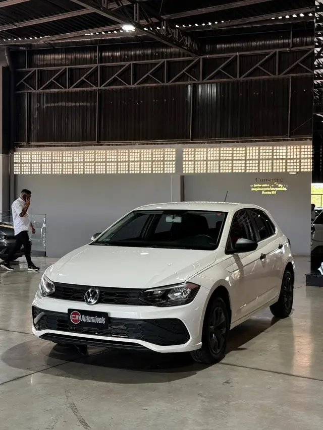 Carro Volkswagen Polo 2024 Track 1.0 Flex 12V 5p