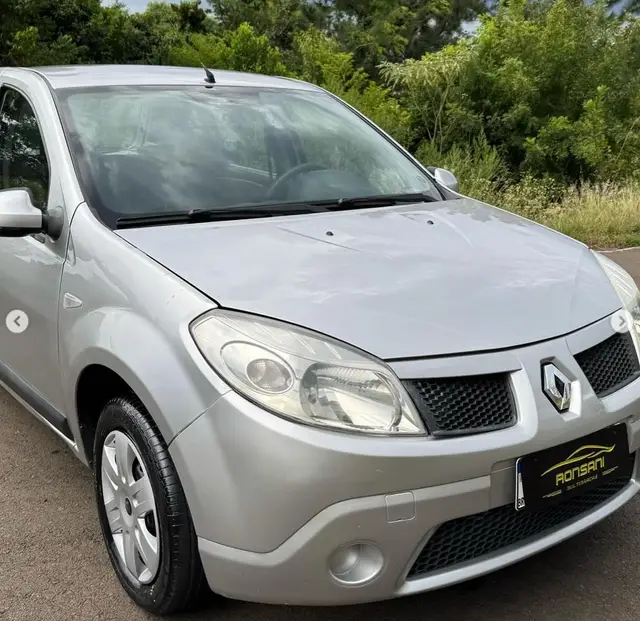 Carro Renault Sandero 2011 Expression 1.6 8V (flex)