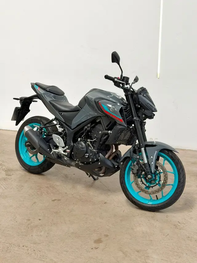 Moto Yamaha MT-03 2024 ABS