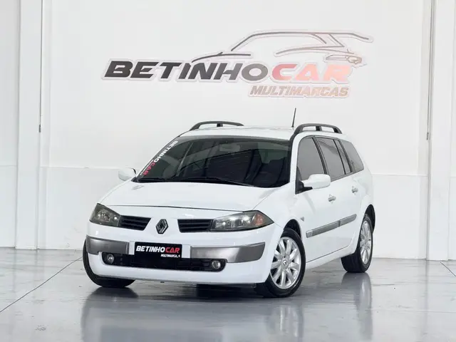 Carro Renault Megane Grand Tour 2013 Mégane Grand Tour Dynamique 1.6 16V (flex)