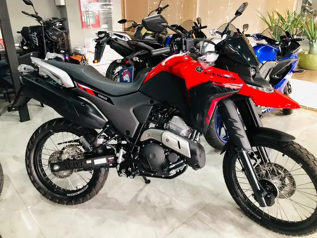 Moto Yamaha XTZ 250 Lander 2025 Connected
