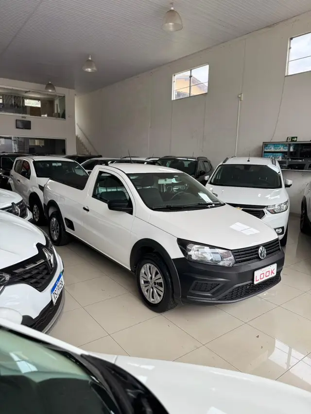 Carro Volkswagen Saveiro 2023 Robust 1.6 MSI CS (Flex)