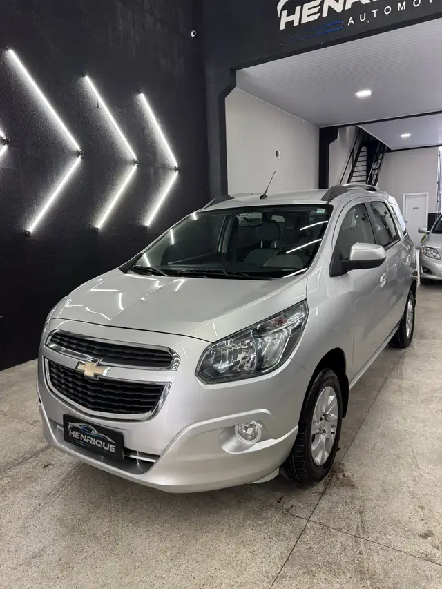 Carro Chevrolet Spin 2016 LTZ 7S 1.8 (Flex) (Aut)