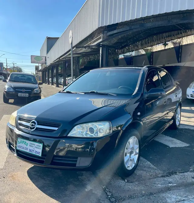 Carro Chevrolet Astra Hatch 2007 Advantage 2.0 (Flex)