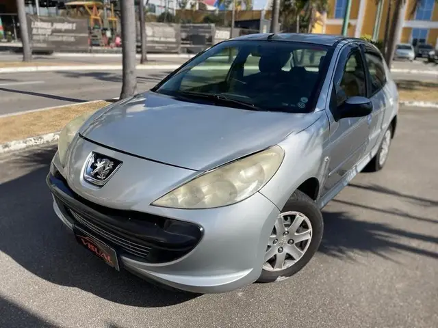 Carro Peugeot 207 2011 Hatch XR 1.4 8V (flex) 4p