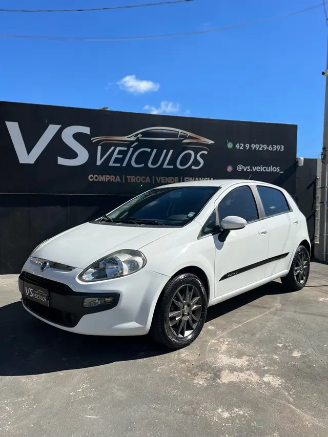 Carro Fiat Punto 2013 Attractive 1.4 (Flex)