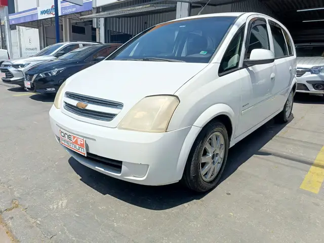 Carro Chevrolet Meriva 2011 Maxx 1.4 (Flex)