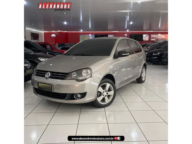Carro Volkswagen Polo 2014 Hatch. Sportline 1.6 8V (Flex)