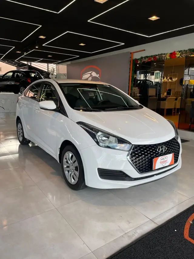 Carro Hyundai HB20S 2019 1.0 Comfort Plus (Flex)